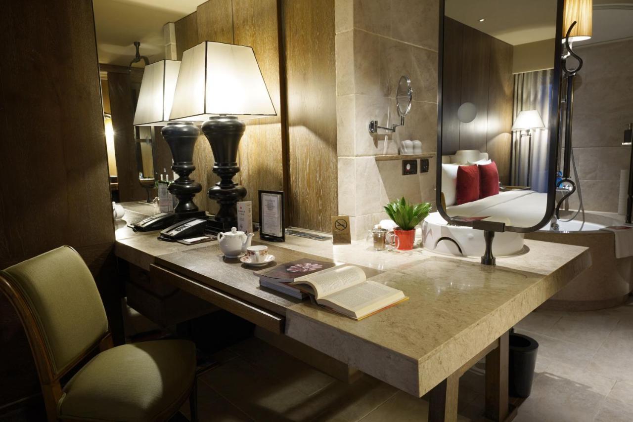 Palais De Chine Hotel Tajpej Zewnętrze zdjęcie Bathroom