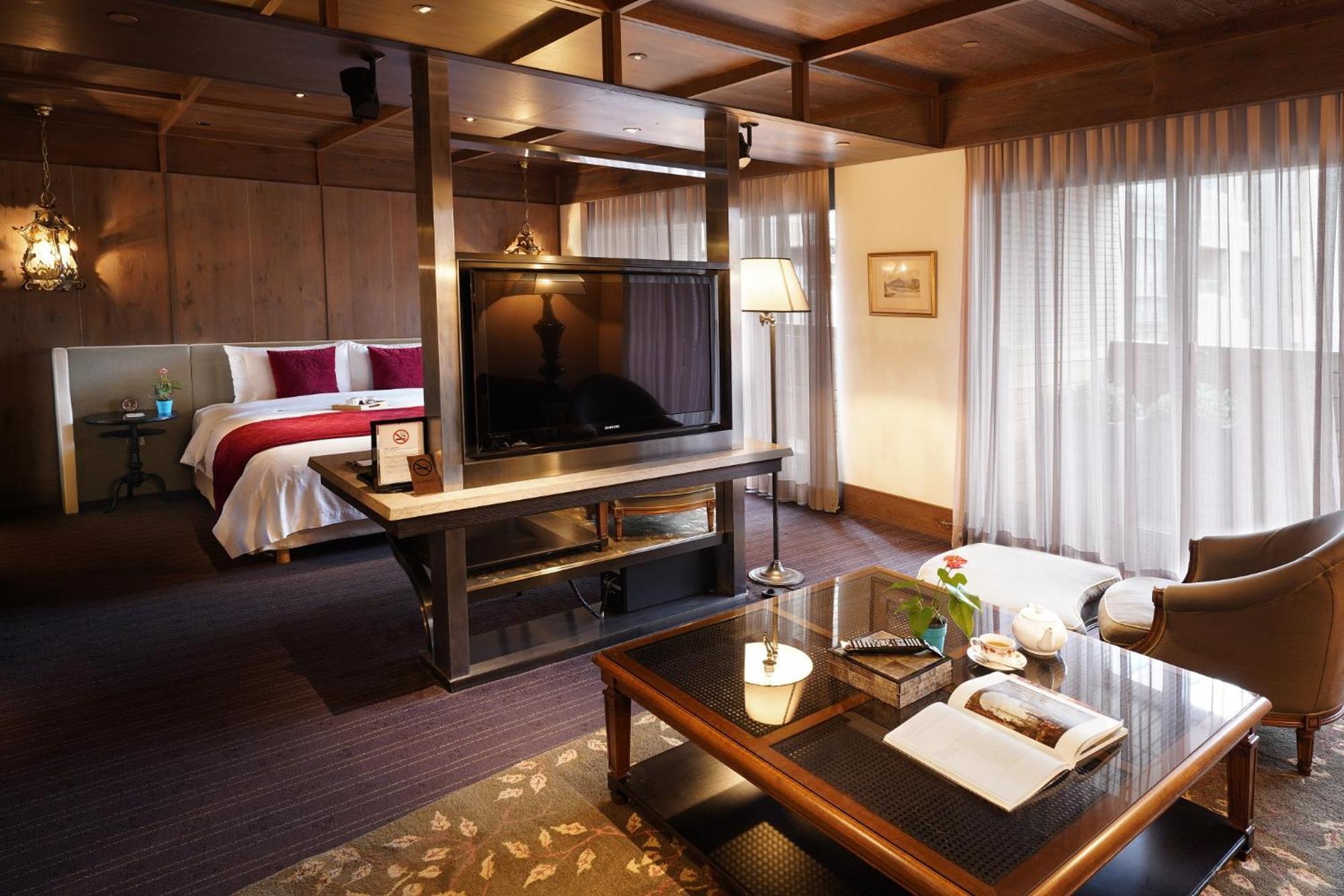 Palais De Chine Hotel Tajpej Zewnętrze zdjęcie A suite at the hotel
